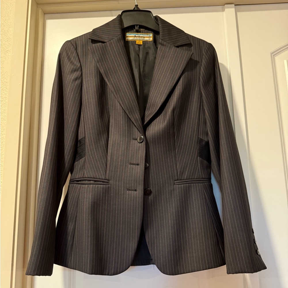 Allen by Allen Schwartz Women's Pinstripe Blazer Size 6